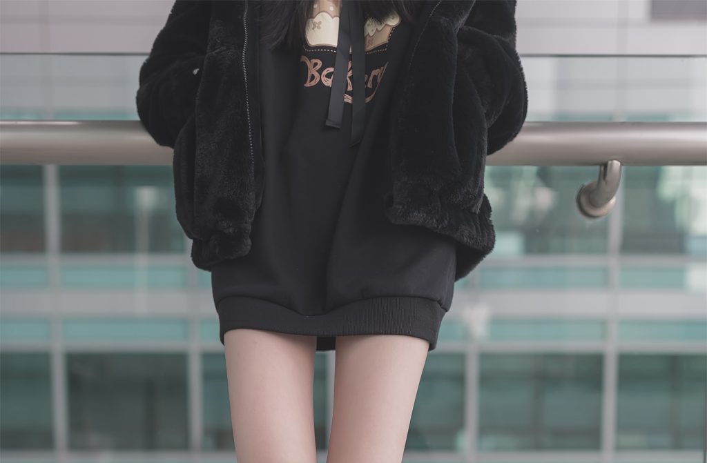 風(fēng)之領(lǐng)域精品寫(xiě)真@No.145 纖細(xì)的黑絲小長(zhǎng)腿 [48P/186MB]插圖2