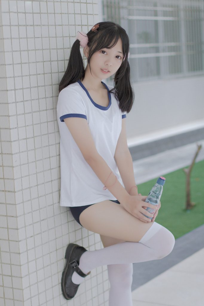 風(fēng)之領(lǐng)域精品寫真@No.149 戶外白絲雙馬尾蘿莉 [40P/237MB]插圖1