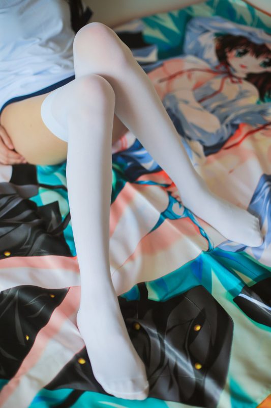 風(fēng)之領(lǐng)域精品寫真@No.174 運(yùn)動(dòng)裝白絲小姐姐 [35P/148MB]-無料攝影圈