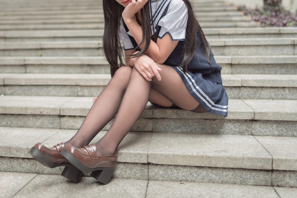 風之領域精品寫真@No.178 校服短裙黑絲 [40P/346MB]插圖2