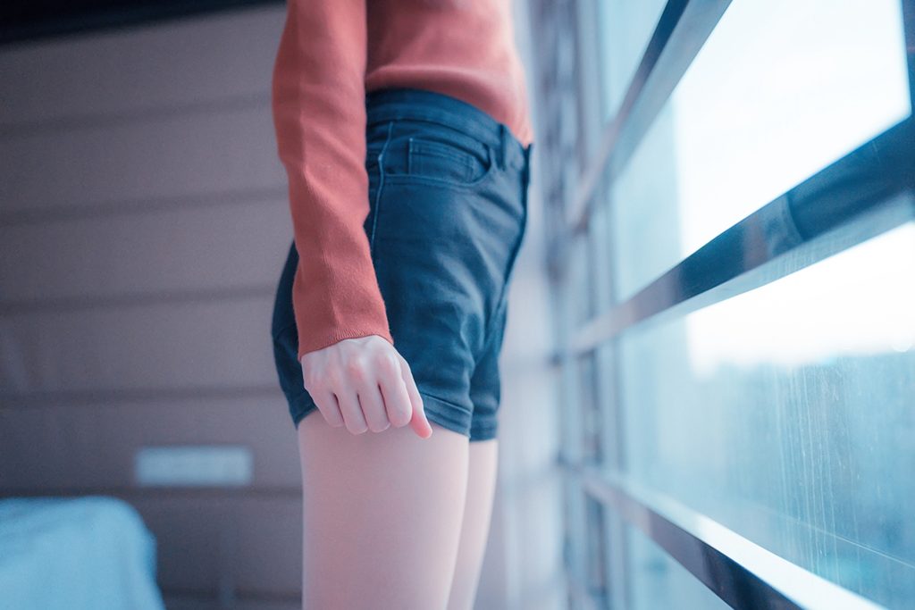 風(fēng)之領(lǐng)域精品寫真@No.180 你的長(zhǎng)腿肉絲女友 [49P/661MB]插圖3