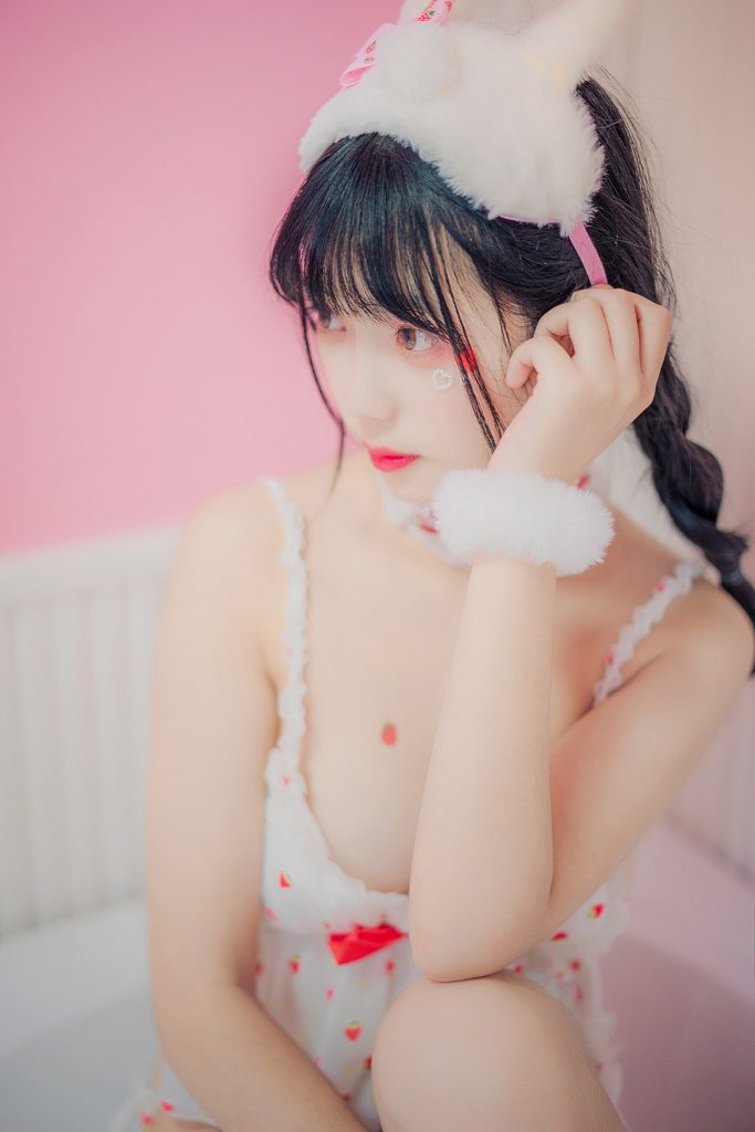 風之領(lǐng)域精品寫真@No.183 獸耳草梅裙睡衣 [43P/552MB]插圖2