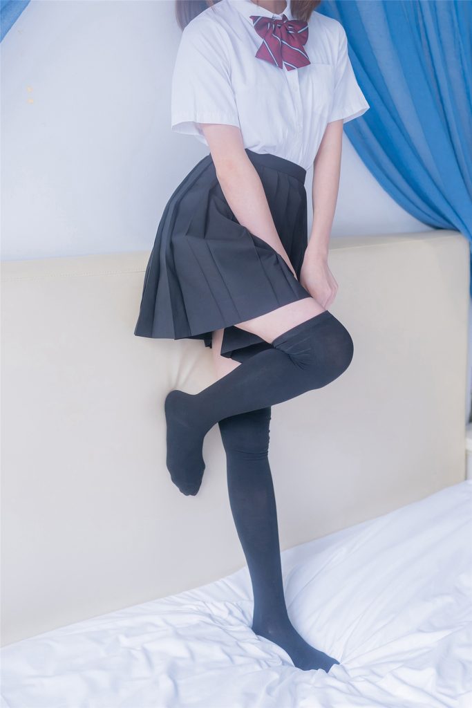 風(fēng)之領(lǐng)域精品寫(xiě)真@No.193 床上的黑絲JK [38P/396MB]插圖2