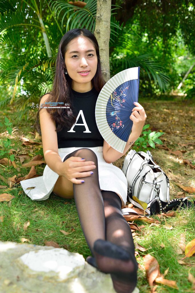 Ecologygreen攝影作品 NO.012 高顏值黑絲來襲 [34P/110MB]插圖