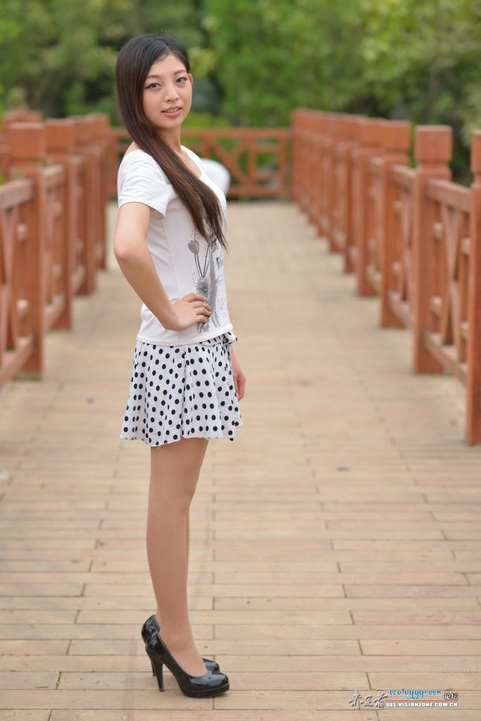 Ecologygreen攝影作品 NO.078 水嫩美模玉足黑絲來(lái)襲[34P/458MB]插圖