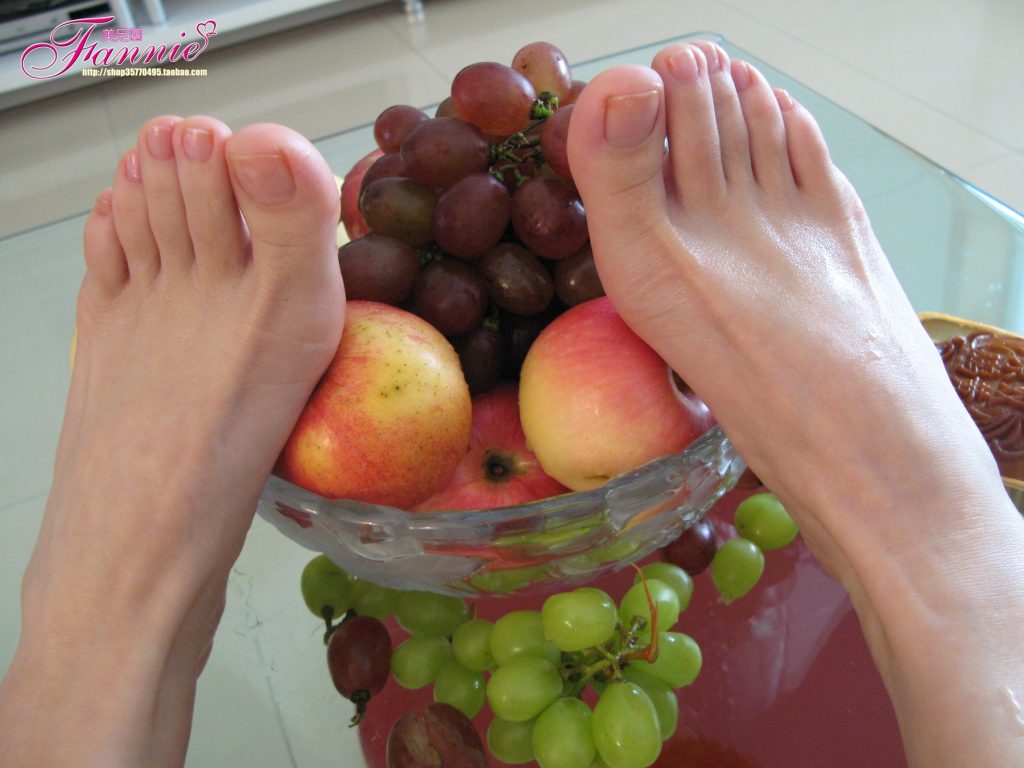 Fannie芬妮美足園 No.005 2008中秋快樂 [93P/273MB]插圖