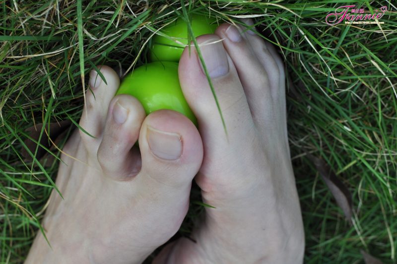 Fannie芬妮美足園 008 2010中秋快樂（上）[61P/178MB]-無料攝影圈