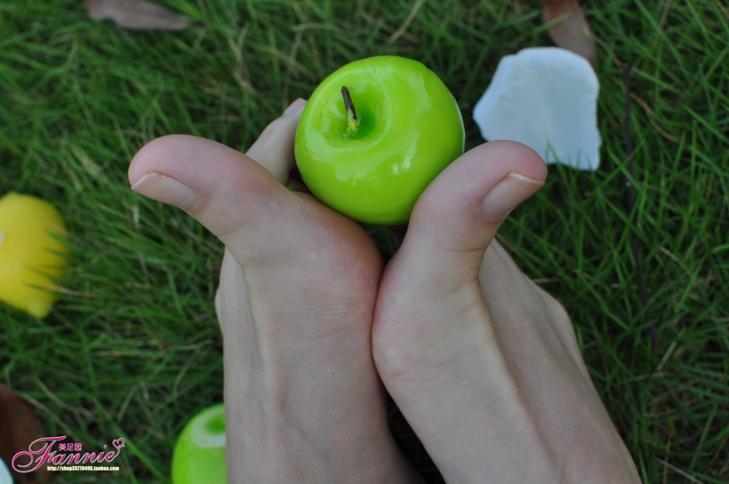 Fannie芬妮美足園 008 2010中秋快樂（上）[61P/178MB]插圖2