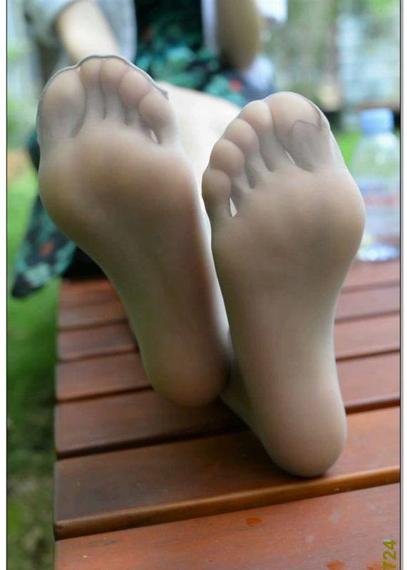 Fannie芬妮每足園 No.036 薄如蟬翼 輕若煙7 [3P/1V/155MB]-無(wú)料攝影圈