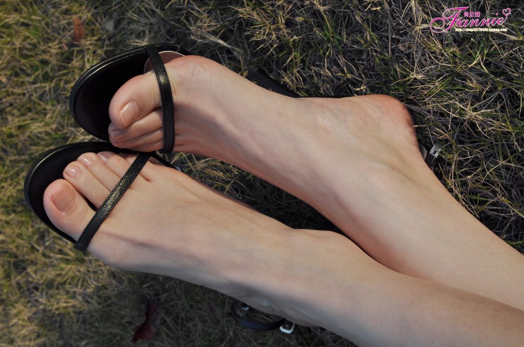 Fannie芬妮每足園 No.079 觸摸陽光4 [43P/136MB]插圖3