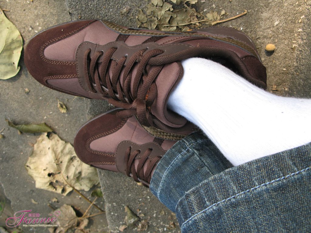 Fannie芬妮每足園 No.111 冬日午后的陽光（裸足） [49P/170MB]插圖1