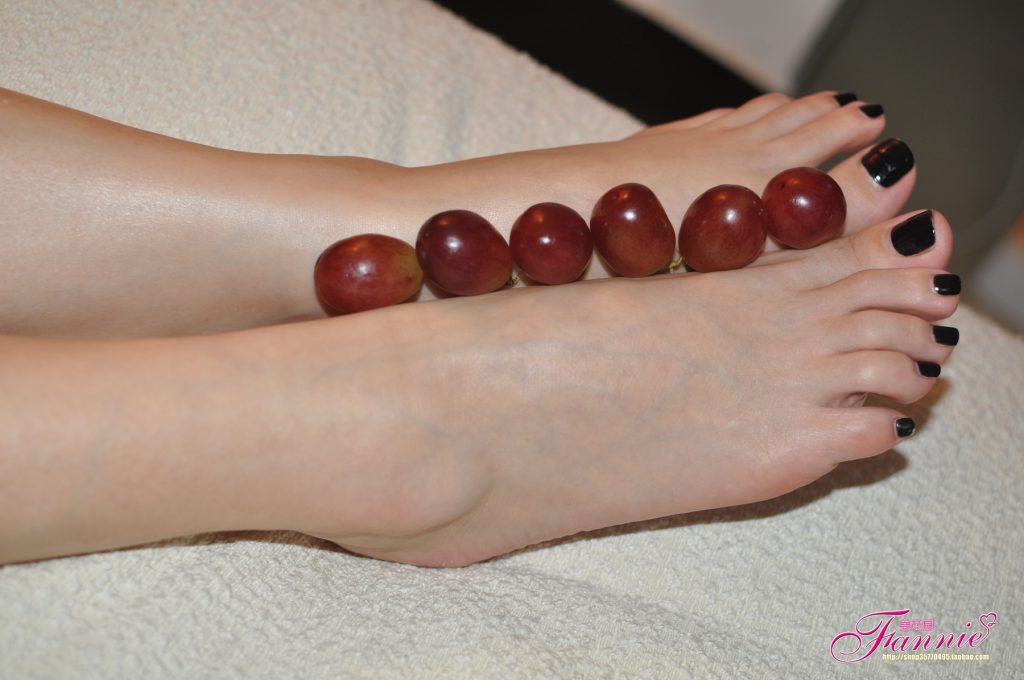 Fannie芬妮每足園 No.152 果香甜美3 [58P/140MB]插圖1