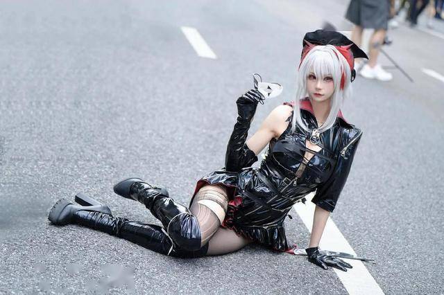 凸顯身材的膠衣、泳裝被漫展禁止cos，合理嗎？插圖1