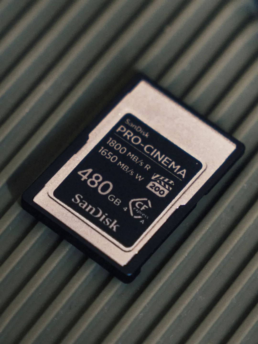 閃迪專業(yè)影視PRO-CINEMA CFexpress Type A存儲(chǔ)卡-無料攝影圈