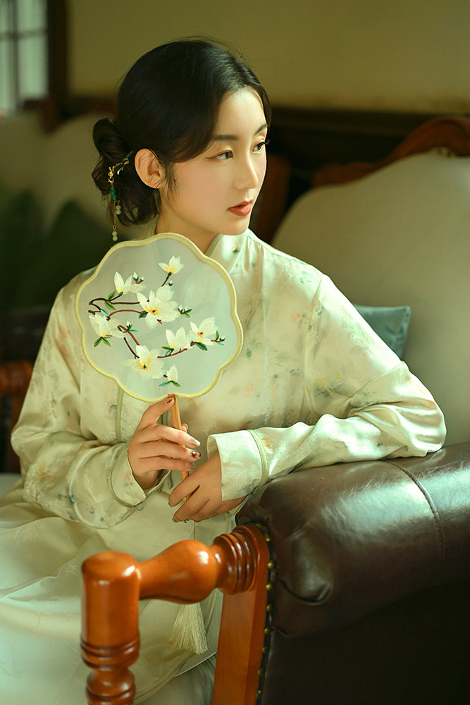 鏡頭下的老街：用光影營(yíng)造故事感插圖3