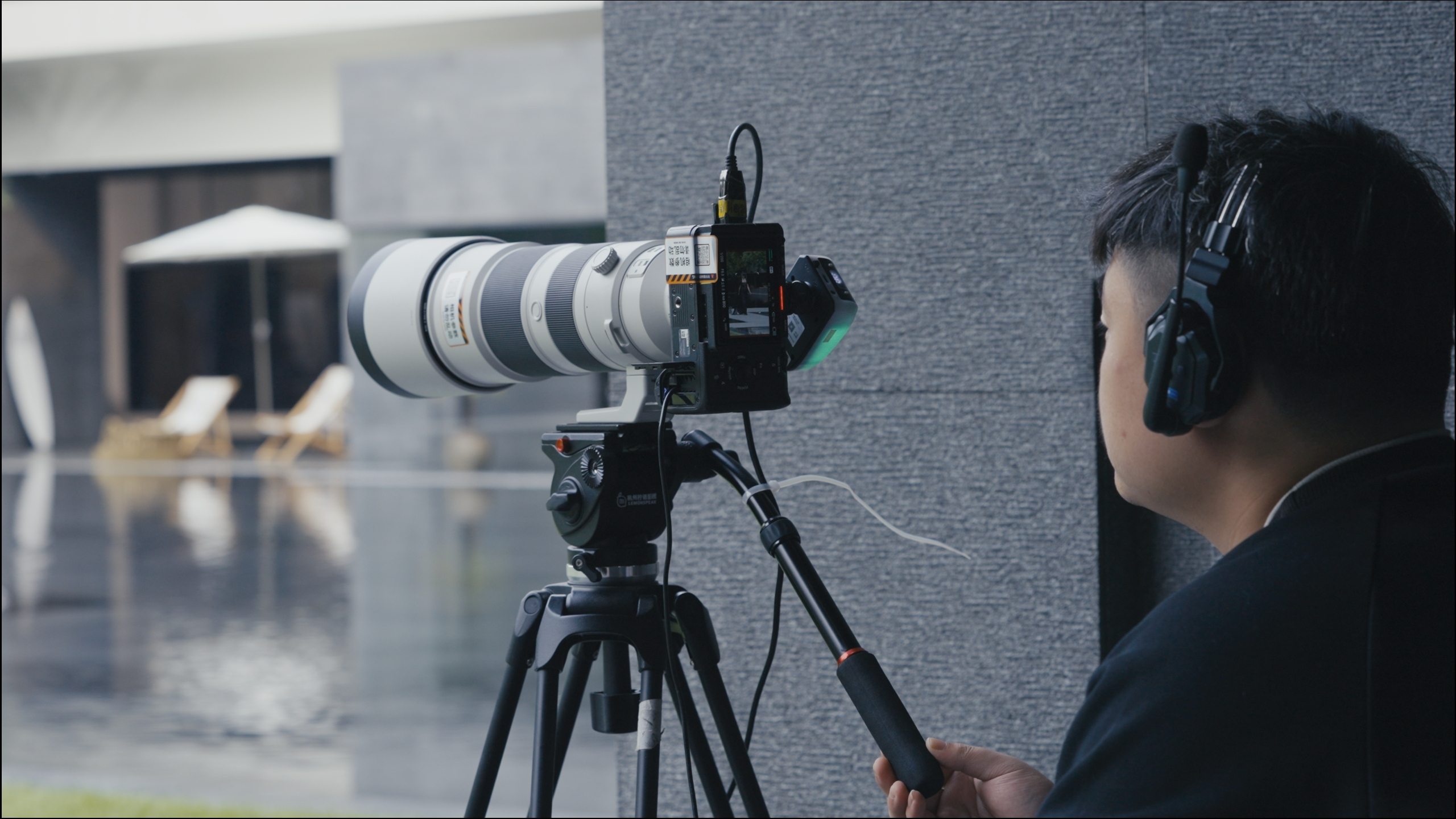 實景直播秀新突破：11臺FX3和FX6攝影機聯(lián)合打造電影感時裝直播秀插圖9