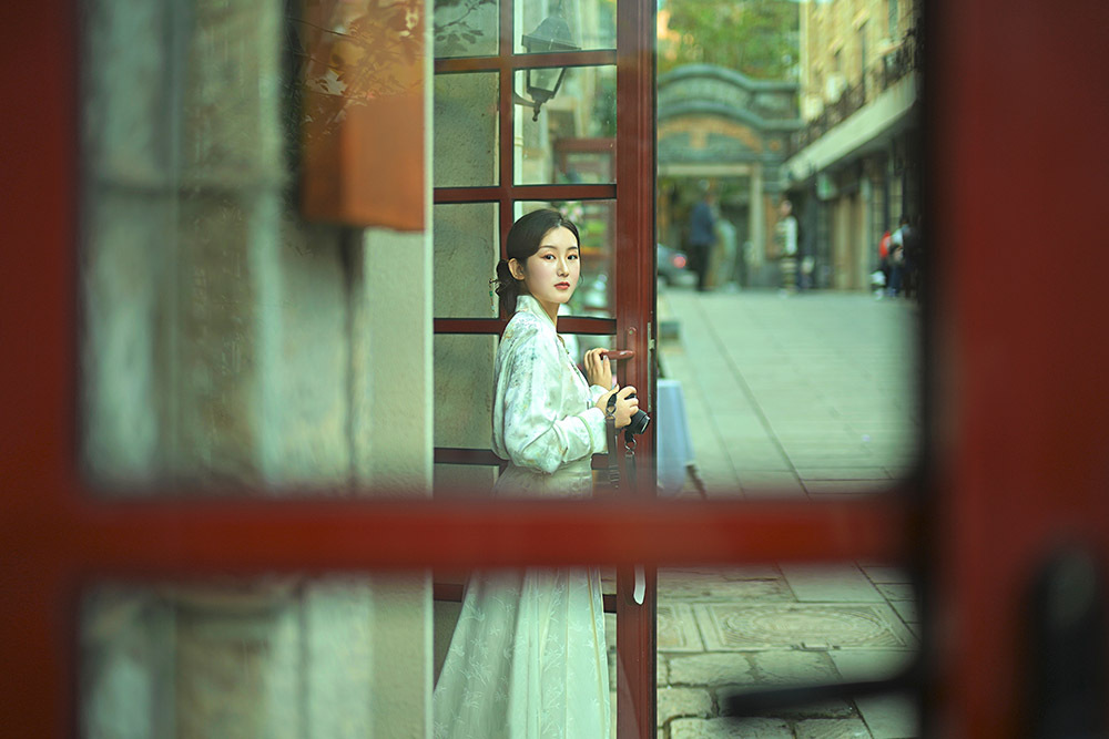 鏡頭下的老街：用光影營(yíng)造故事感插圖10