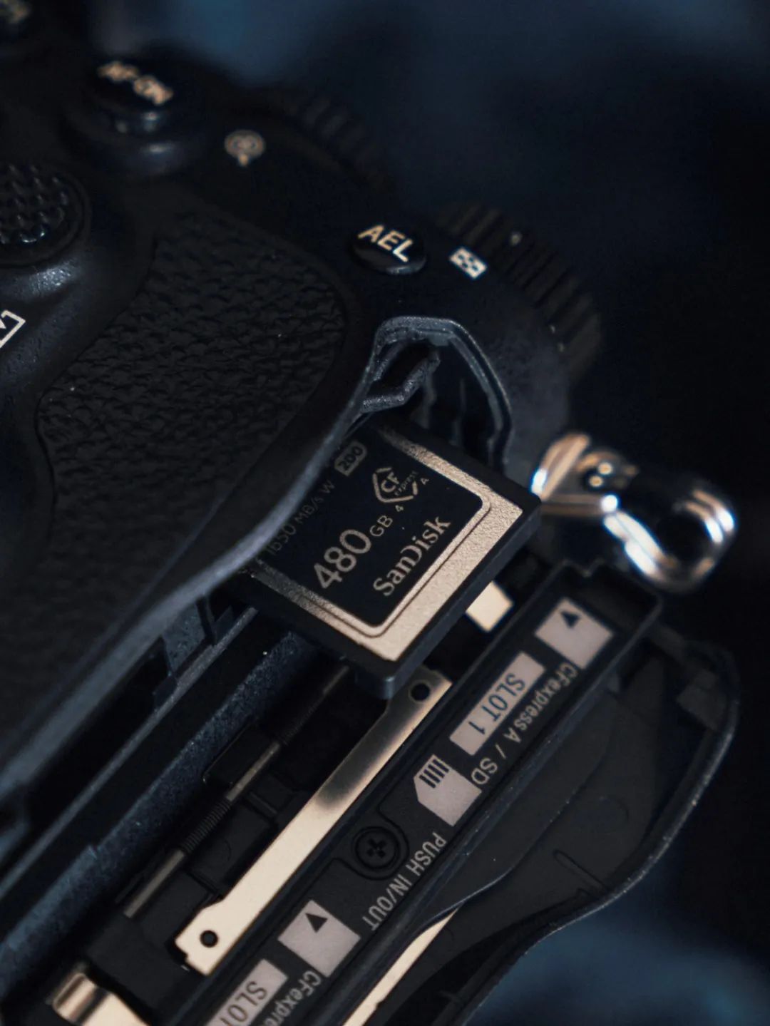 閃迪專業(yè)影視PRO-CINEMA CFexpress Type A存儲卡插圖1