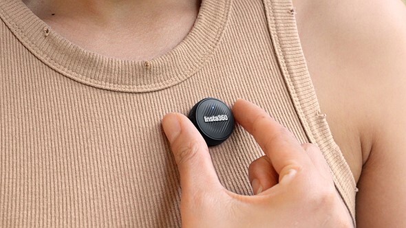 新品｜索尼藍(lán)牙拍攝手柄和遙控器、影石Flow 2 穩(wěn)定器和麥克風(fēng)、老蛙12mmF2.8插圖11