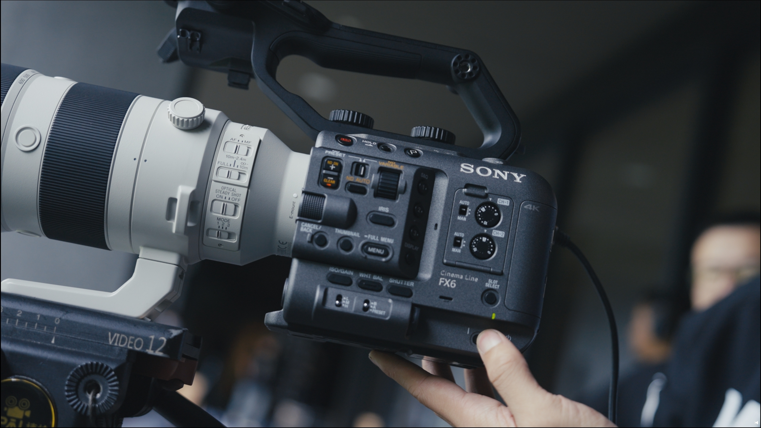 實景直播秀新突破：11臺FX3和FX6攝影機聯(lián)合打造電影感時裝直播秀插圖6