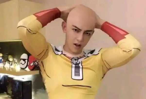 為什么“偽Coser”能站上風(fēng)口？二游設(shè)定本身就是流量密碼-無料攝影圈