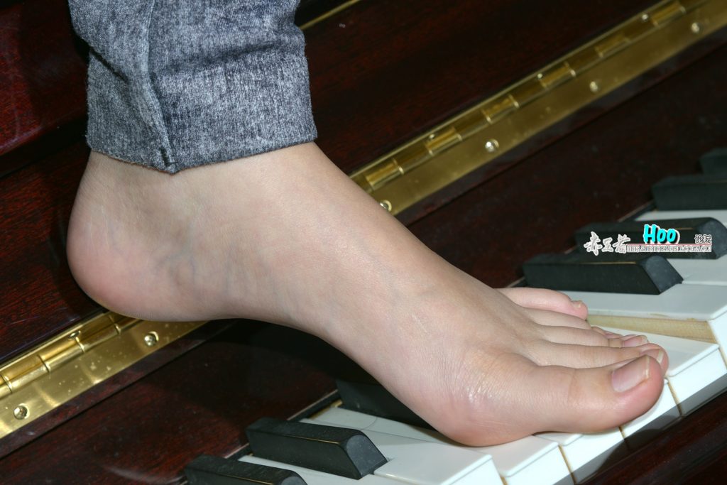 [赤足者]VOL.025 高清圖集[120P/939MB]插圖1