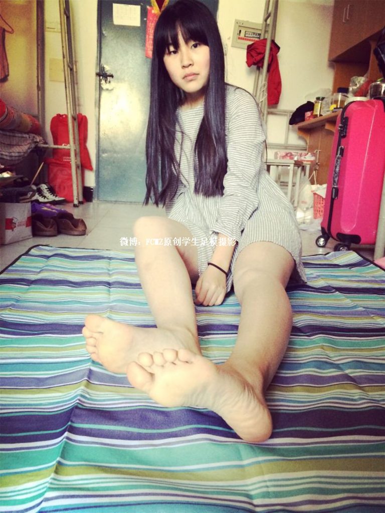 FCMZ原創(chuàng)學(xué)生足模攝影 No.006 草莓 [207P/1.87GB]插圖1