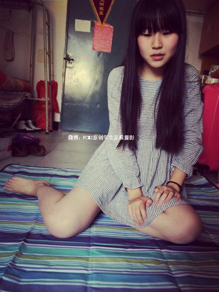 FCMZ原創(chuàng)學(xué)生足模攝影 No.006 草莓 [207P/1.87GB]插圖