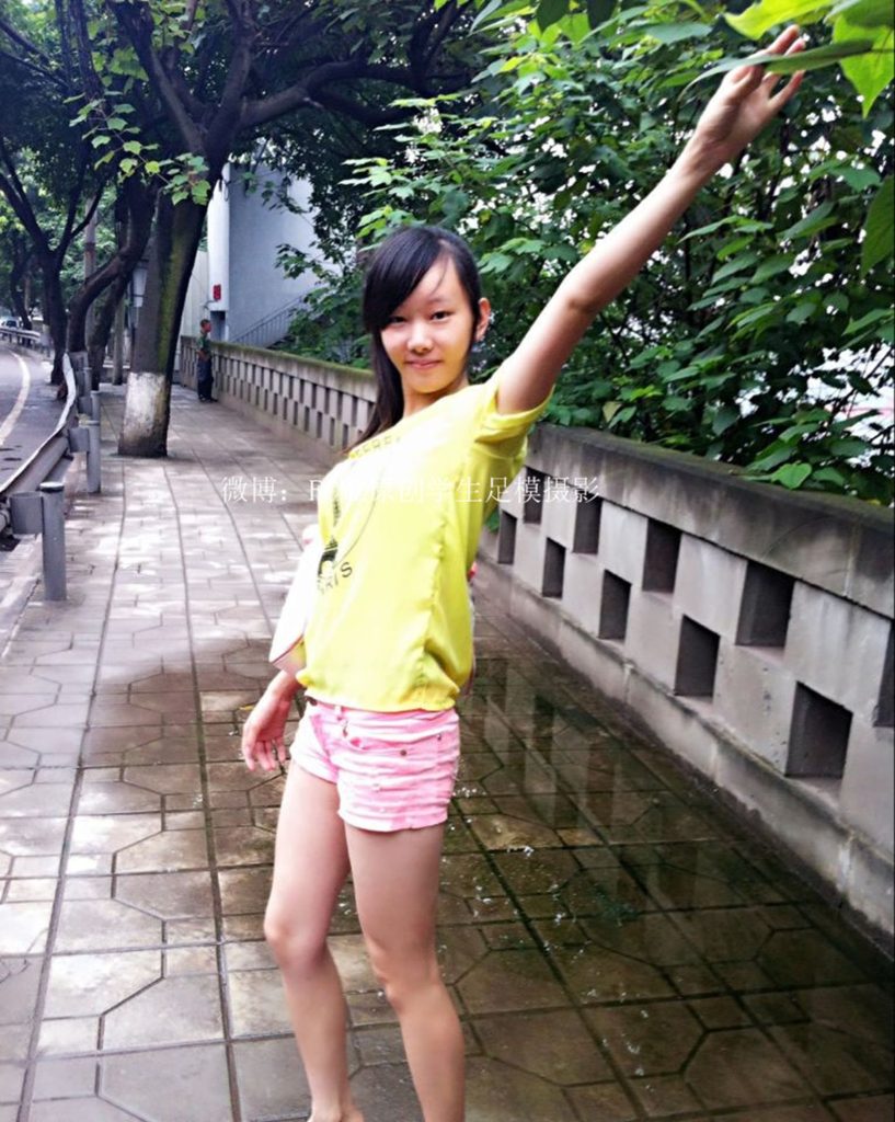 FCMZ原創(chuàng)學(xué)生足模攝影 No.025 苦苦 [39P/249MB]插圖2