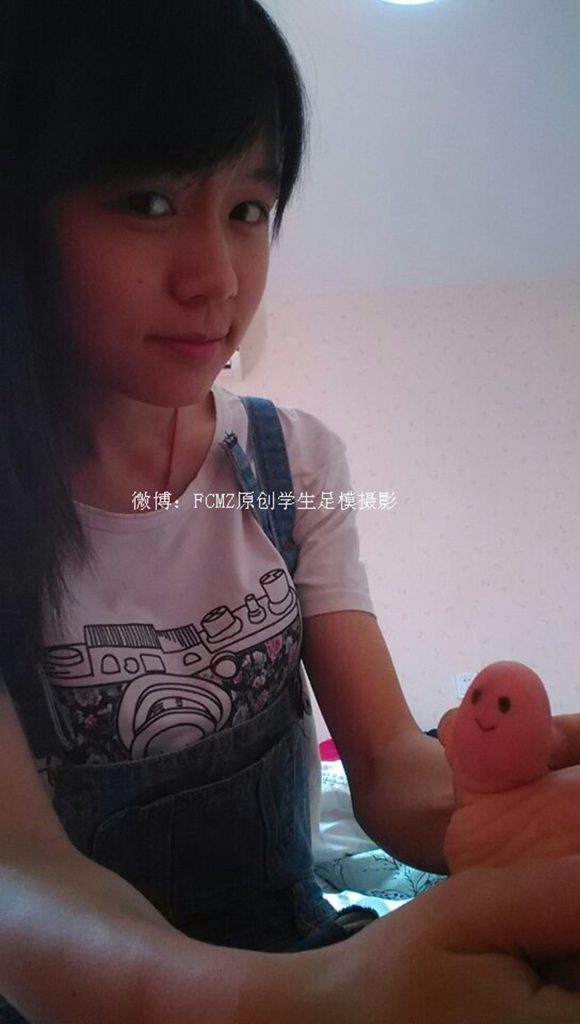 FCMZ原創(chuàng)學生足模攝影 No.027 樂花 [98P/573MB]插圖2