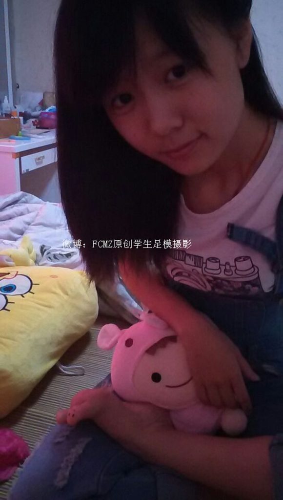 FCMZ原創(chuàng)學生足模攝影 No.027 樂花 [98P/573MB]插圖3