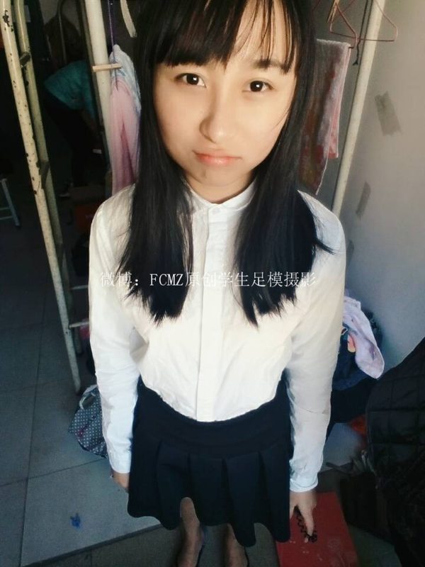 FCMZ原創(chuàng)學(xué)生足模攝影 No.029 另妹妹[123P/1.10GB]-無(wú)料攝影圈
