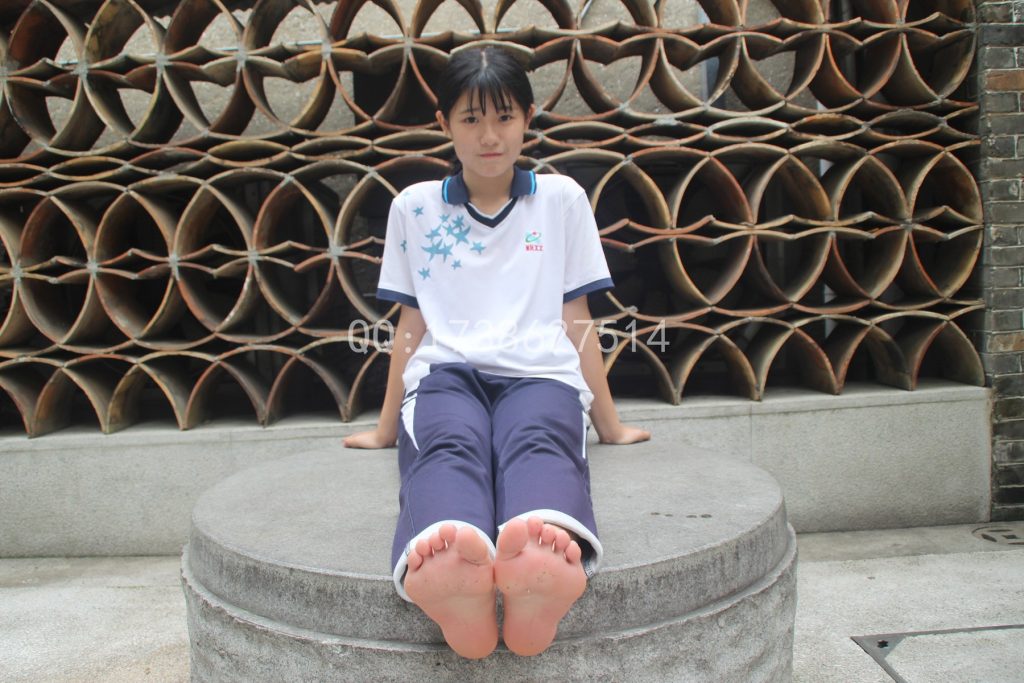 FCMZ原創(chuàng)學(xué)生足模攝影 No.039 肉肉 [152P/255MB]插圖