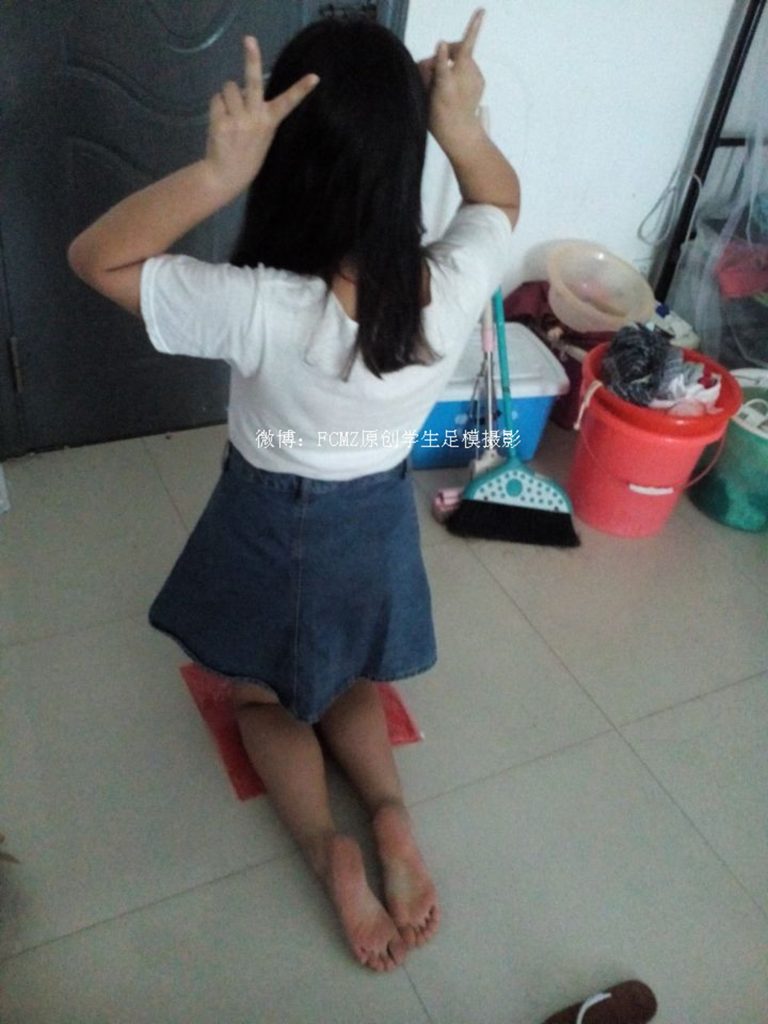 FCMZ原創(chuàng)學(xué)生足模攝影 No.049 小五 [35P/5V/293MB]插圖3