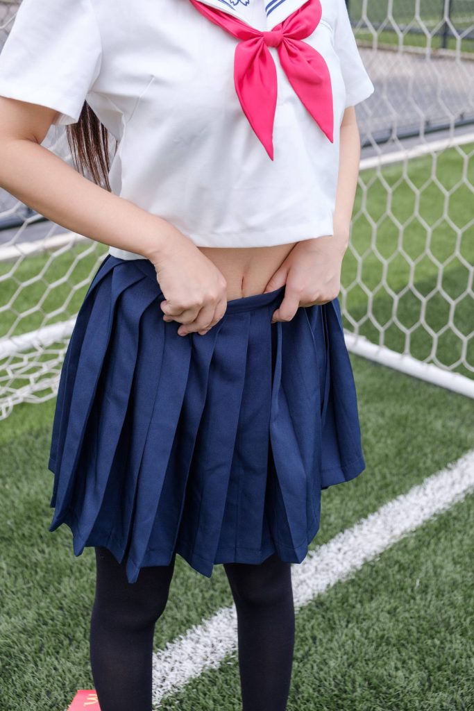 喵寫(xiě)真 VOL.009 球場(chǎng)上的黑絲校服 [75P/854MB]插圖