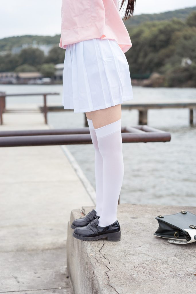 喵寫真 VOL.010 湖邊白絲蘿莉 [66P/494MB]插圖1