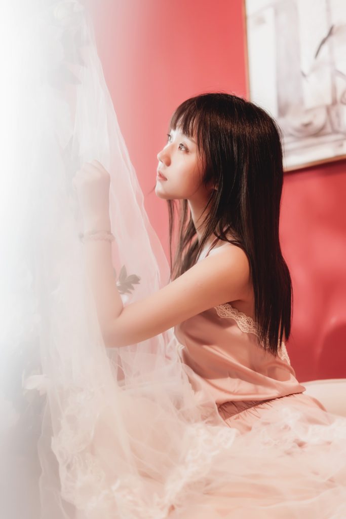 喵糖映畫少女寫真 VOL.005 青澀的性感 純色吊帶 [34P/839MB]插圖1