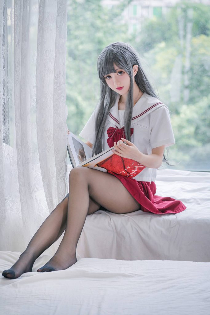 喵糖映畫少女寫真 VOL.017 黑絲紅裙蝴蝶結(jié) [40P/730MB]插圖2