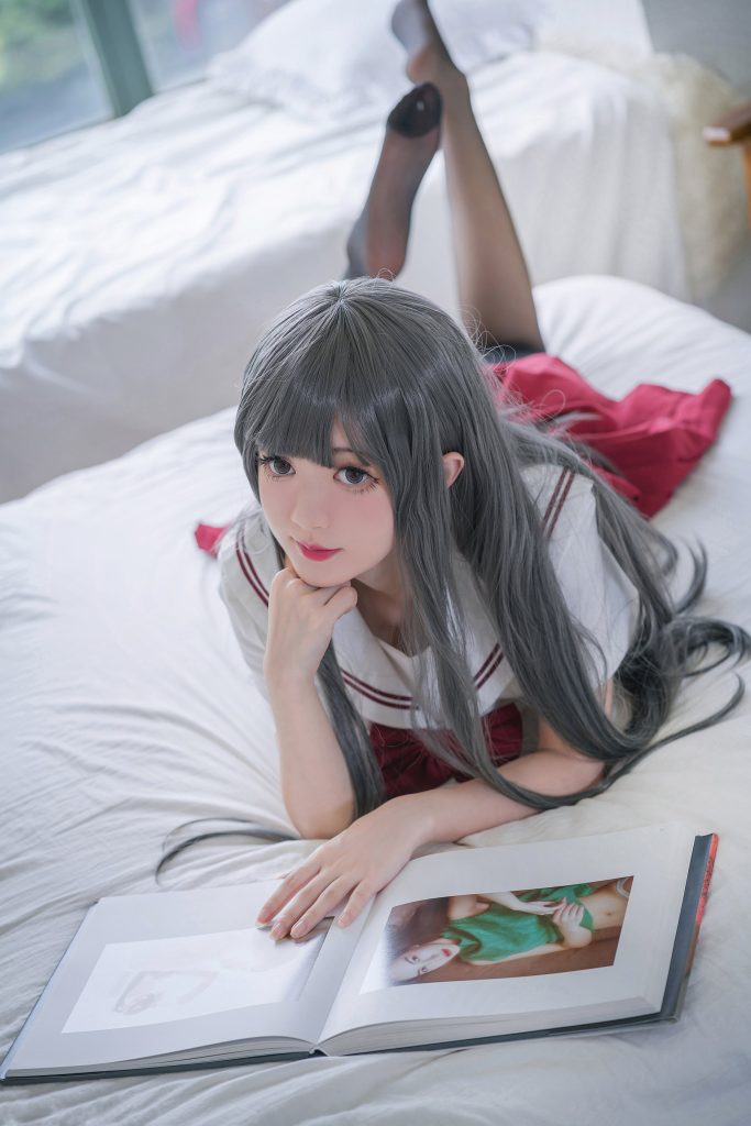 喵糖映畫少女寫真 VOL.017 黑絲紅裙蝴蝶結(jié) [40P/730MB]插圖1