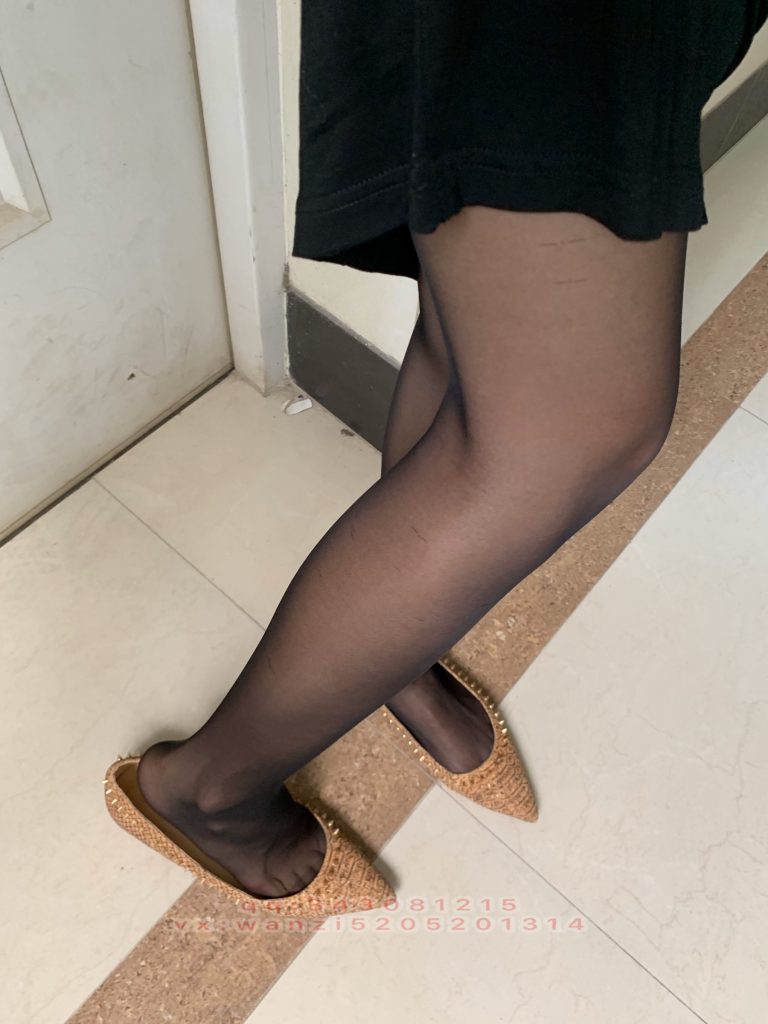 微信朋友圈達人@Changeable丸子-定制系列 NO.026 黑絲 [19P/31MB]插圖