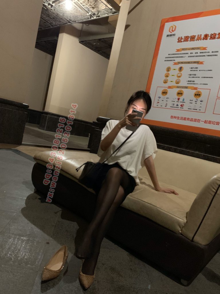 微信朋友圈達人@Changeable丸子-定制系列 NO.027 黑絲-2 [25P/46MB]插圖1