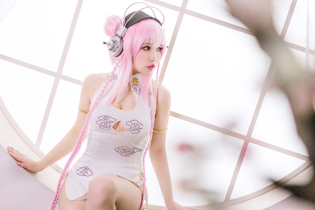 喵糖映畫少女寫真 VOL.050 粉色迷你小旗袍 [35P/260MB]插圖2