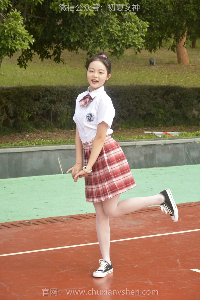 初夏女神 NO.101 雙雙 大紅JK套[130P/1V/4.98GB]插圖1