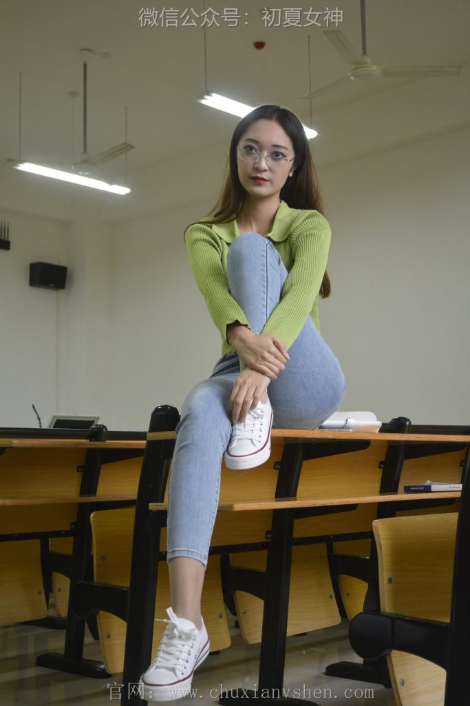 初夏女神 NO.116 依依 母校我來(lái)了[130P/1V/3.57GB]插圖2