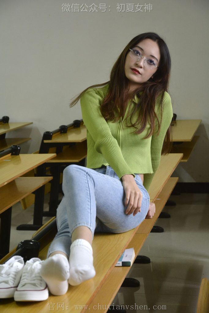 初夏女神 NO.116 依依 母校我來(lái)了[130P/1V/3.57GB]插圖3