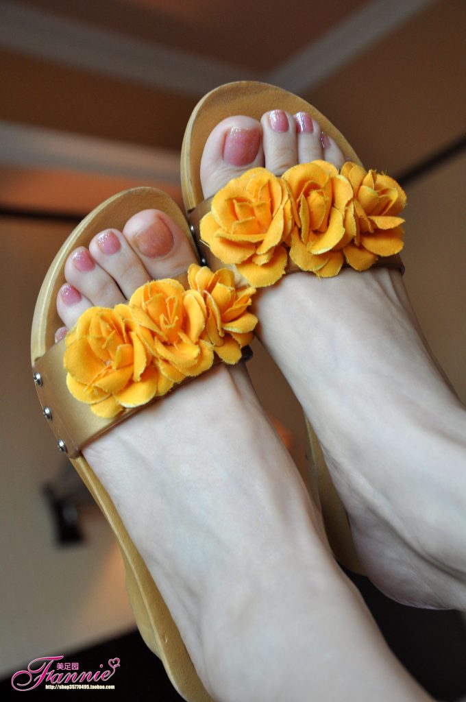 Fannie芬妮每足園 No.319 夢(mèng)中的婚禮 黃玫瑰 [62P/179MB]插圖1