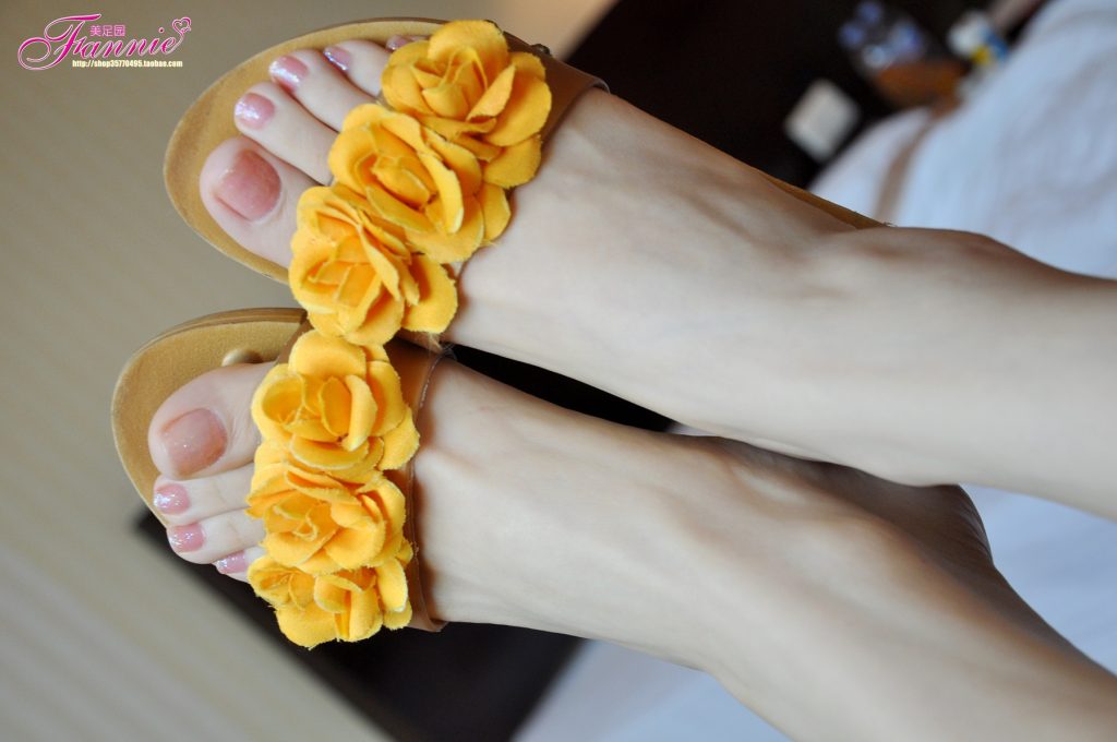 Fannie芬妮每足園 No.319 夢(mèng)中的婚禮 黃玫瑰 [62P/179MB]插圖2