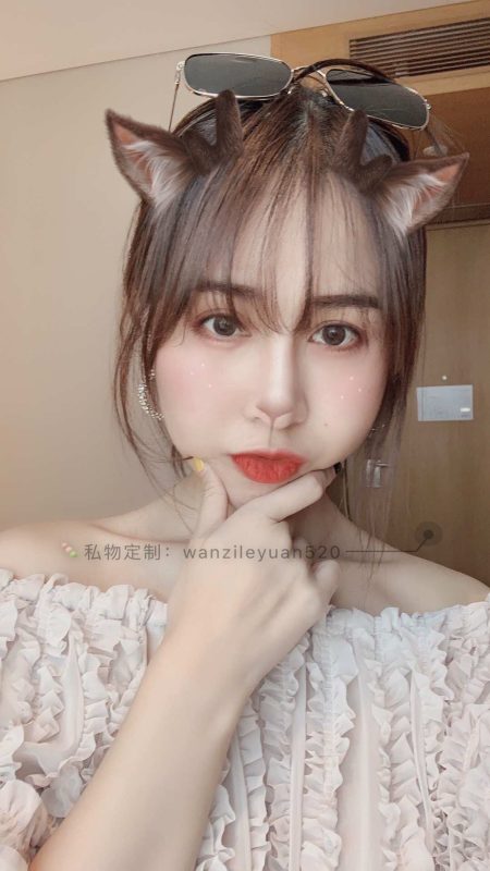 008-Changeable丸子-會(huì)員專(zhuān)享及定制系列-2019-175 褲里絲(80P/58M)-無(wú)料攝影圈