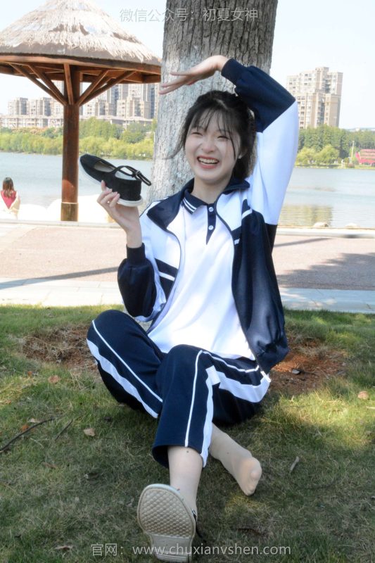 初夏女神 NO.122 安妮 秋冬校服[140P/1V/3.43GB]-無(wú)料攝影圈