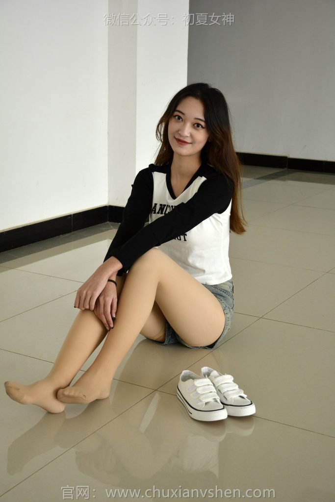 初夏女神 NO.160 依依 走走拍拍[130P/1V/5.25GB]插圖1